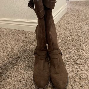 Brown heeled boots